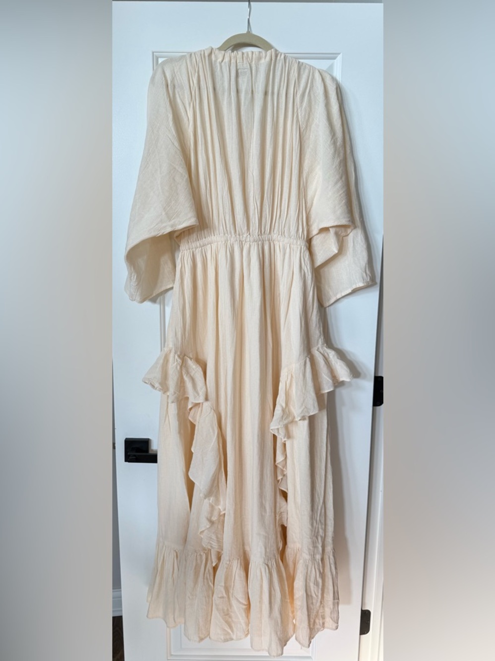 Free People buttercream Ruffle Maxi Dress nwt small-adjustable drawstrings - Picture 2 of 4